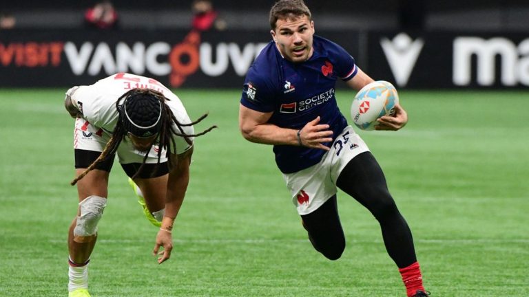 bronze medal for the Blues and Antoine Dupont, silver for the French, beaten in the final in Vancouver