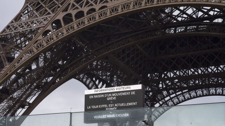 fourth day of strike at the Eiffel Tower, which will remain closed this Thursday