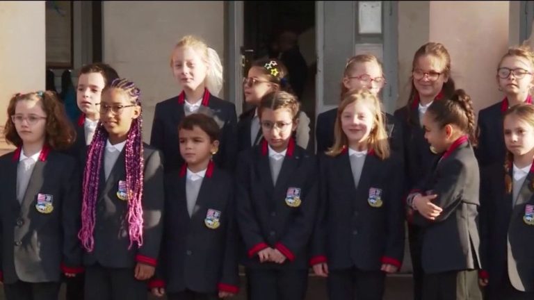 in Béziers, the first schools are experimenting with uniforms