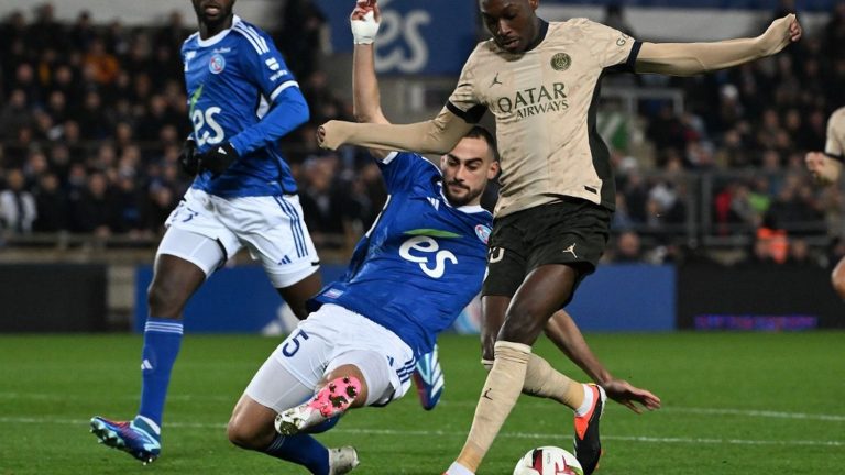 jostled, the Parisians lead at the break… Follow the Ligue 1 match