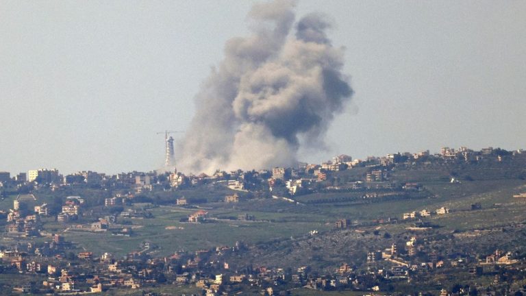 new shots from the Israeli army towards the border with Lebanon