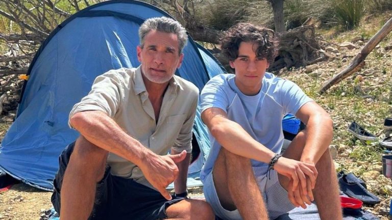 production fires an entire family from the series, Patrick Guérineau (”Camping Paradis”) ousted