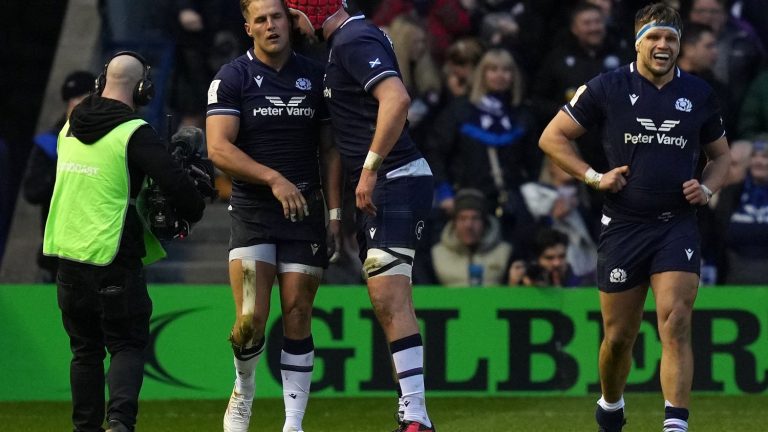 relive the victory of the XV du Chardon in the meeting of the Six Nations Tournament