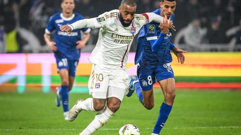 the Lyonnais in the lead thanks to Alexandre Lacazette… Follow the match of the 20th day of Ligue 1