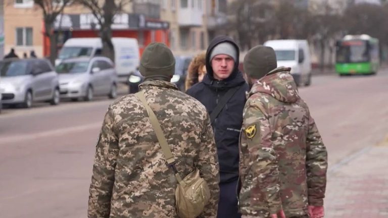 the Ukrainian army is struggling to recruit