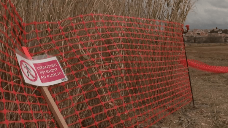 the construction of a golf course in the Pyrénées-Orientales divides