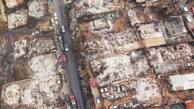 the despair of Chileans affected by the deadliest fires in the country’s history