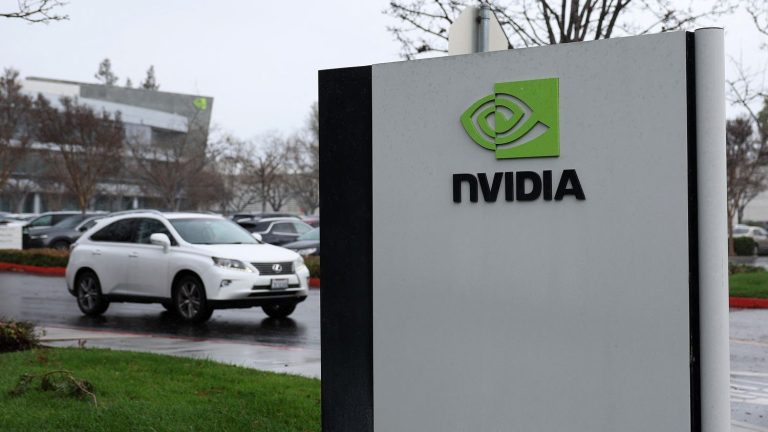 what is Nvidia, this tech giant that is breaking stock market records?