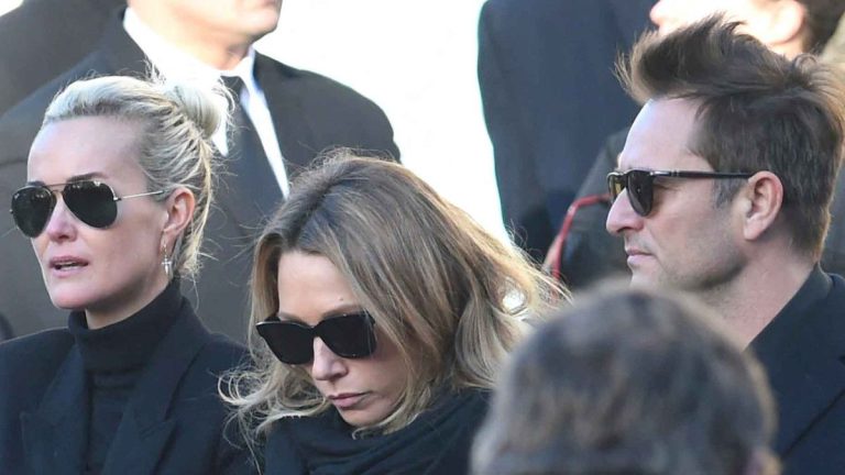 why does she place Laeticia Hallyday, David and Laura Smet at the heart of the war with her brothers?