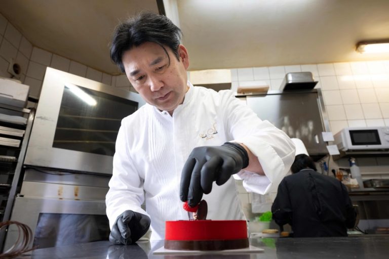 A Japanese seduces Belgium with his chocolates