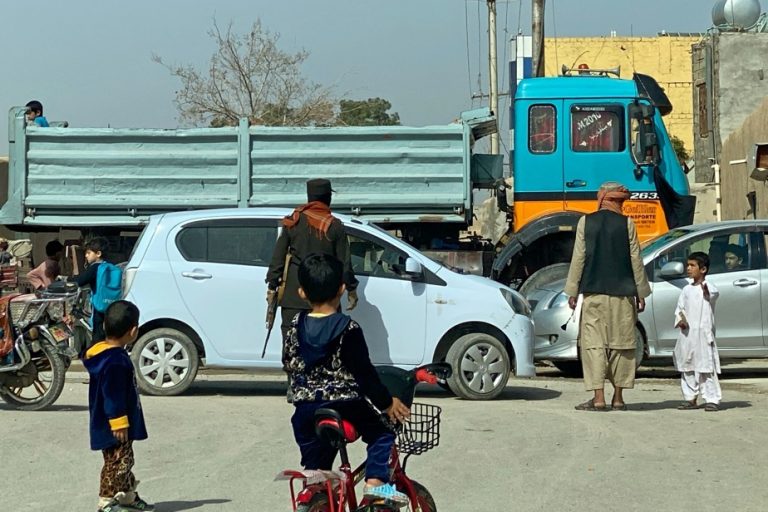 Afghanistan |  Three killed in suicide bombing in Kandahar