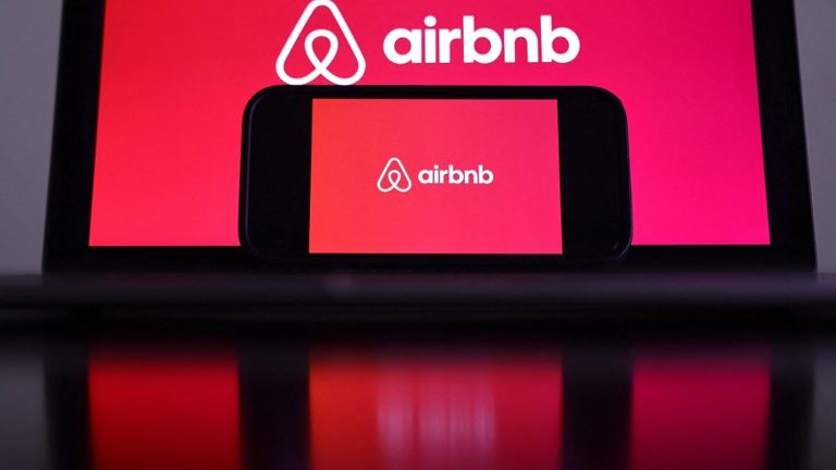 Airbnb will ban the presence of cameras inside accommodations