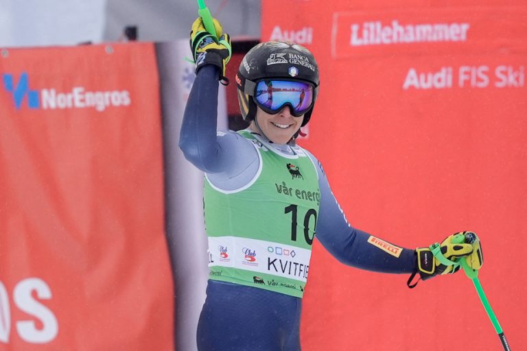 Alpine Skiing World Cup |  Federica Brignone wins a super-G marked by fog