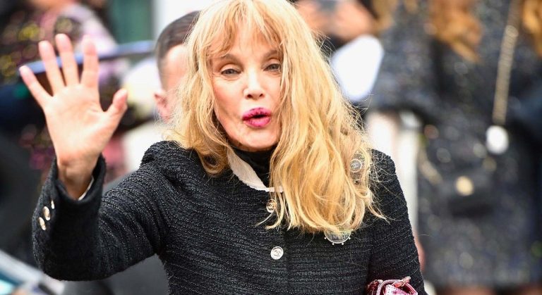 Arielle Dombasle, close to King Charles III, lynched after her television statements