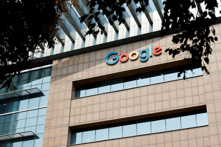 Artificial intelligence |  Chinese Google engineer charged with technology theft