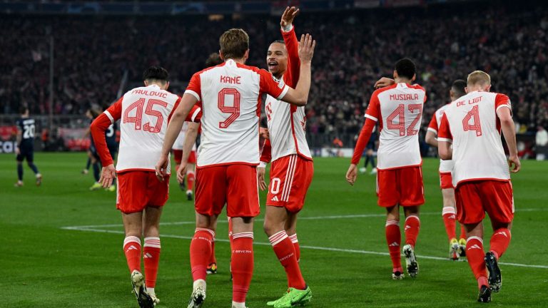 Bayern Munich largely dominates Lazio and qualifies for the quarter-finals