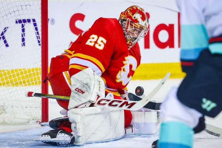 Calgary Flames |  Jacob Markstrom injured, Dustin Wolf recalled