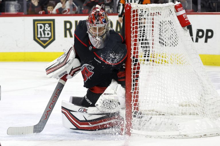 Carolina Hurricanes |  The team with four goalkeepers