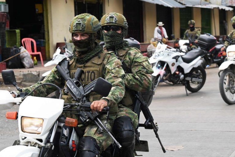 Colombia |  Military operation against FARC dissidence leaves at least eight dead