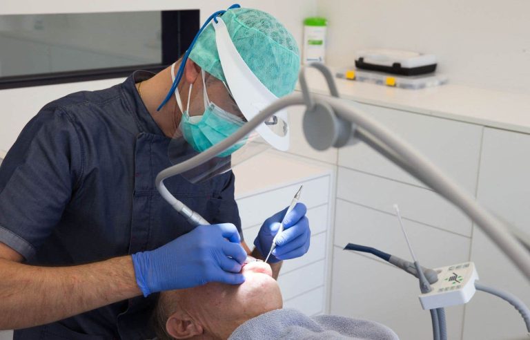 Conservative health critic dreams of free dental care