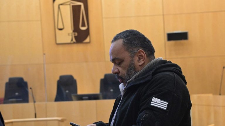 Dieudonné sentenced to 3,000 euros for defamation against Manuel Valls