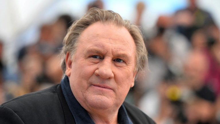 “Eat your vomit”, Gérard Depardieu atomized by Jimmy Kimmel during the 2024 Oscars ceremony