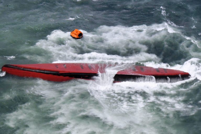 Eight dead as South Korean tanker sinks off Japan