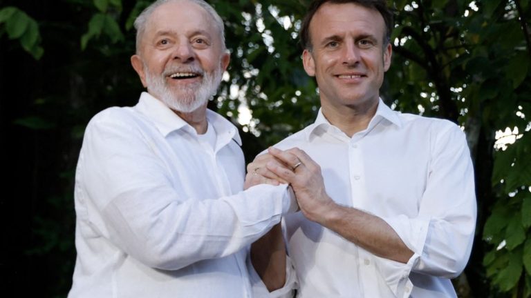 Emmanuel Macron and Brazilian President Lula announce a green investment program for the Amazon