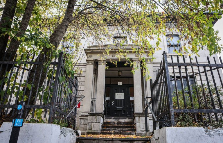 Financial difficulties force the sale of the Notman House