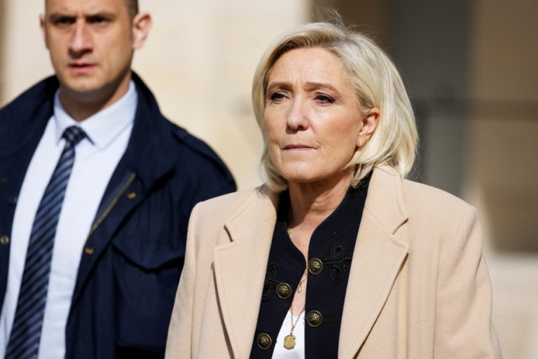 France |  Marine Le Pen tried in September for suspicion of embezzlement