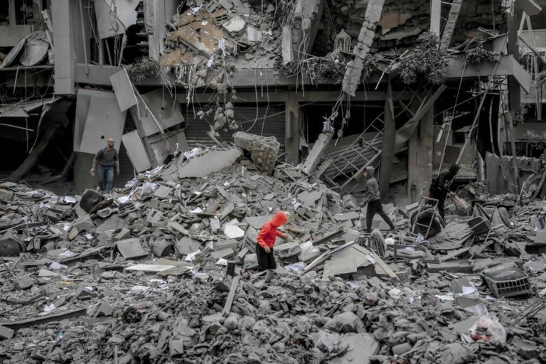 Israel and Hamas at war, day 149 |  Negotiations in Cairo for a truce, new deadly bombings