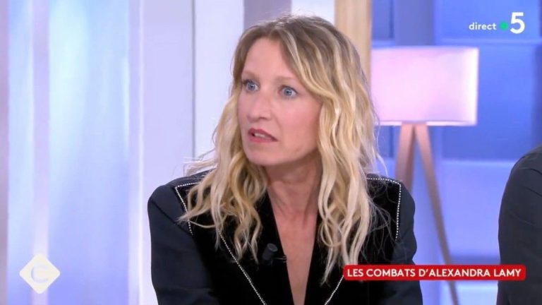 “It creates wars”, Alexandra Lamy bluntly in “C à vous”, her reproach to male celebrities