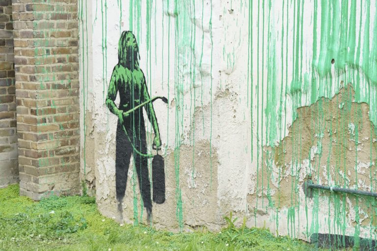 London |  Appearance of a new Banksy mural