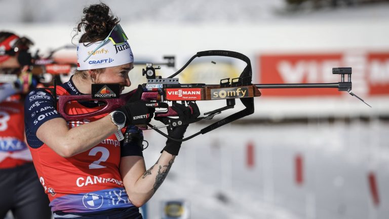 Lou Jeanmonnot wins the last mass start of the season in Canmore, the big globe for Lisa Vittozzi