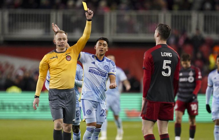 MLS and its referees ratify a 7-year pact