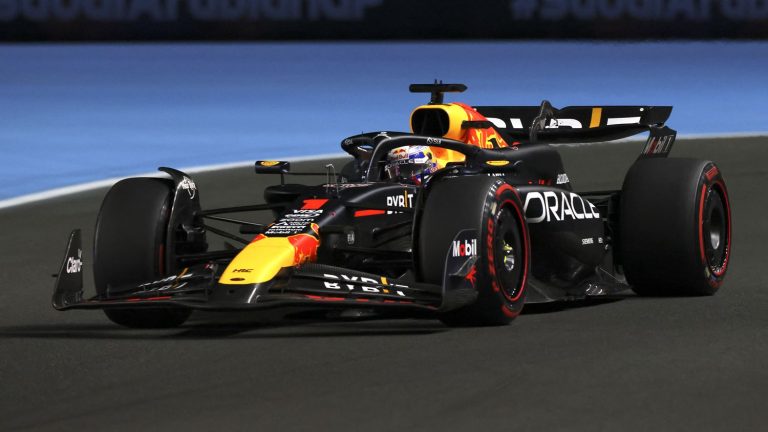 Max Verstappen on pole position at the Saudi Arabian Grand Prix, Charles Leclerc second