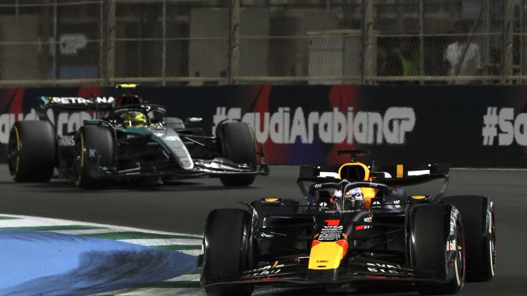 Max Verstappen without rival at the Saudi Arabian Grand Prix, another double for Red Bull