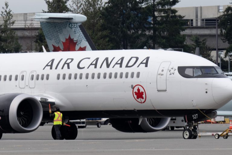 Menus with flavors from around the world at Air Canada