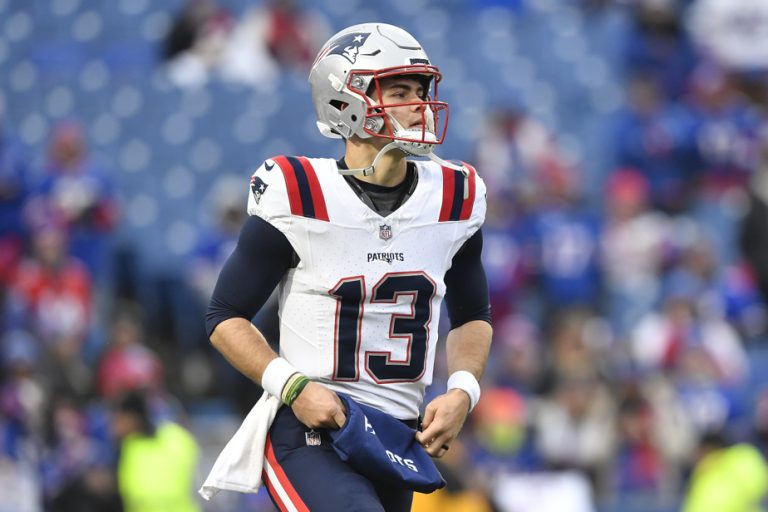 New England Patriots |  Nathan Rourke returns