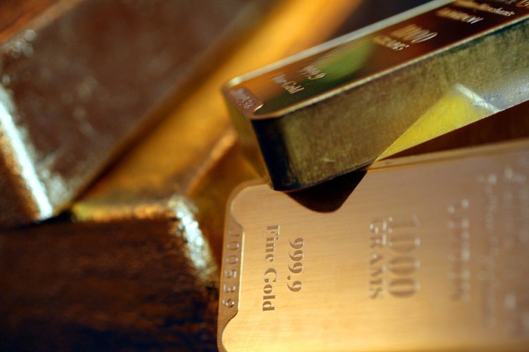 New gold bullion funds on the Toronto Stock Exchange