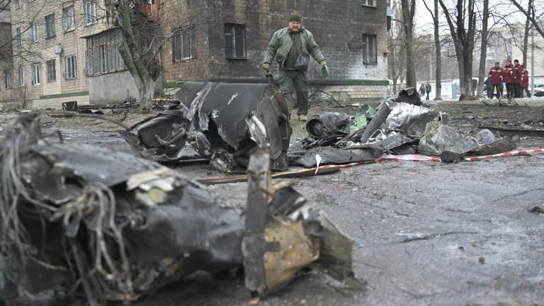 “No one wants French soldiers to come and shed their blood on our land”, confide residents of kyiv