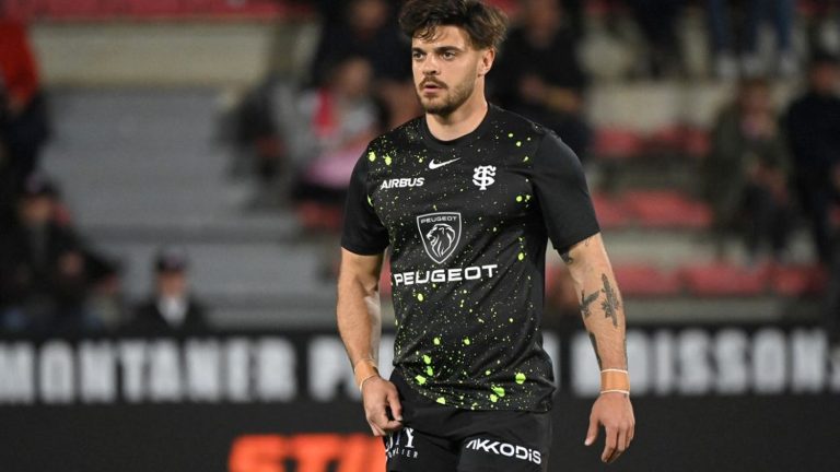 Romain Ntamack returned to Toulouse in the Top 14 almost eight months after his serious knee injury