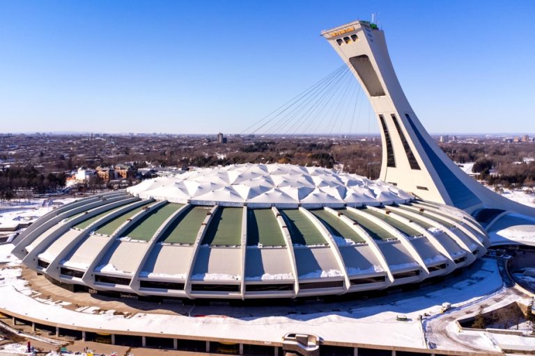 Roof of the Olympic Stadium |  Quebec maintains vagueness around the contract