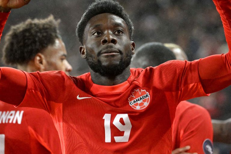 Rumors link him to Real Madrid |  Bayern present final offer to Alphonso Davies