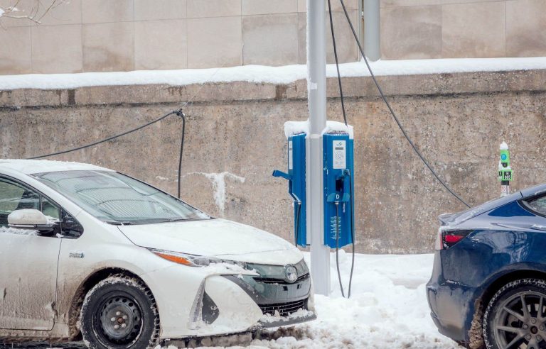 Rush into the wall in an electric tank