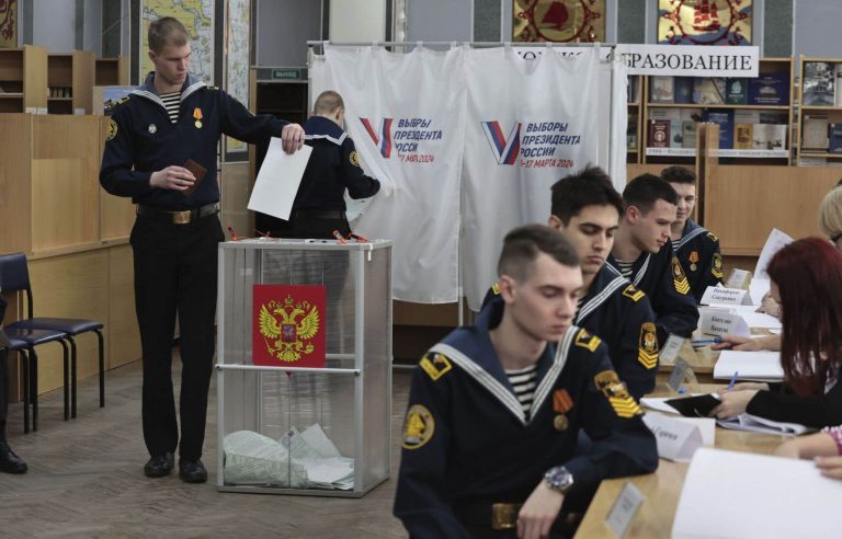 Russians have started voting for a presidential election to reappoint Putin