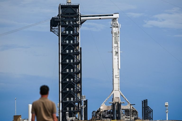 SpaceX will send a new crew to the International Space Station