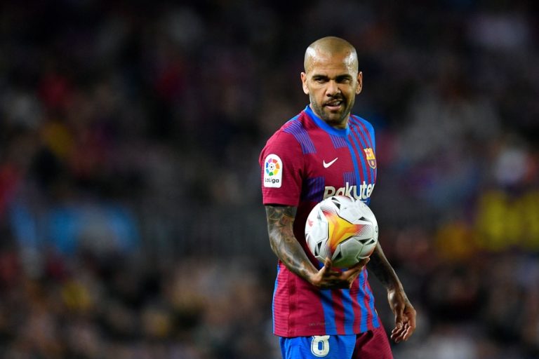 Spain |  Dani Alves posted bail and will be released from prison