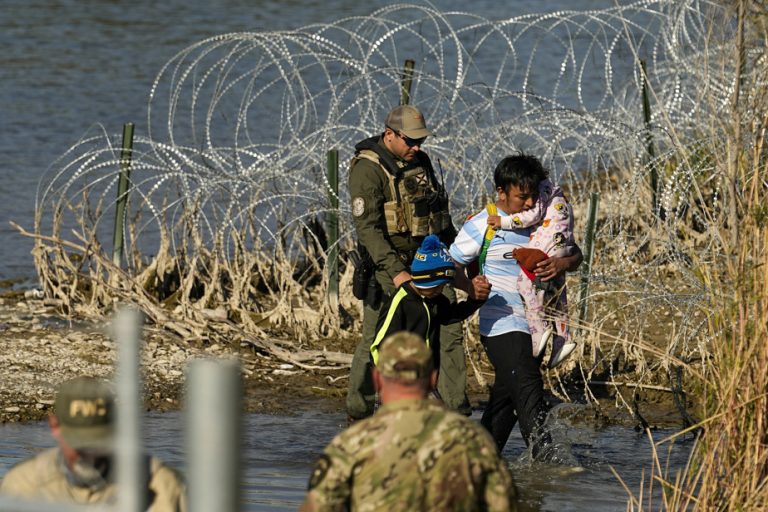 Texas |  Blockage of immigration law extended by the Supreme Court