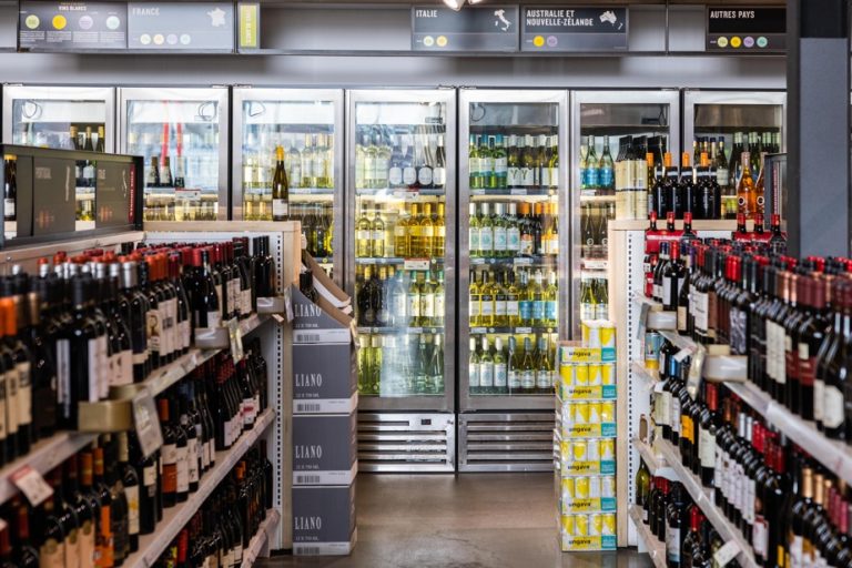 The federal government caps the increase in the excise tax on alcohol at 2%